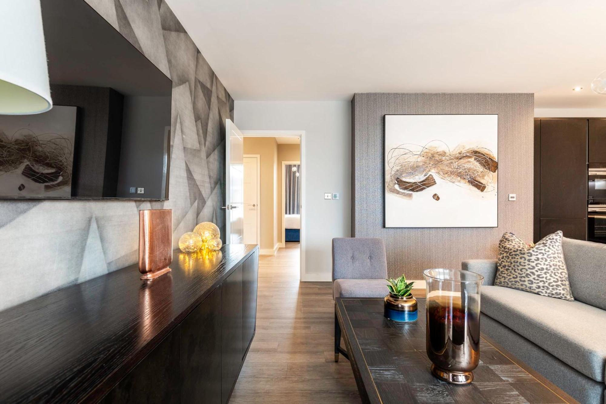 Appartamento Showroom Splendour, Luxe Elegance *